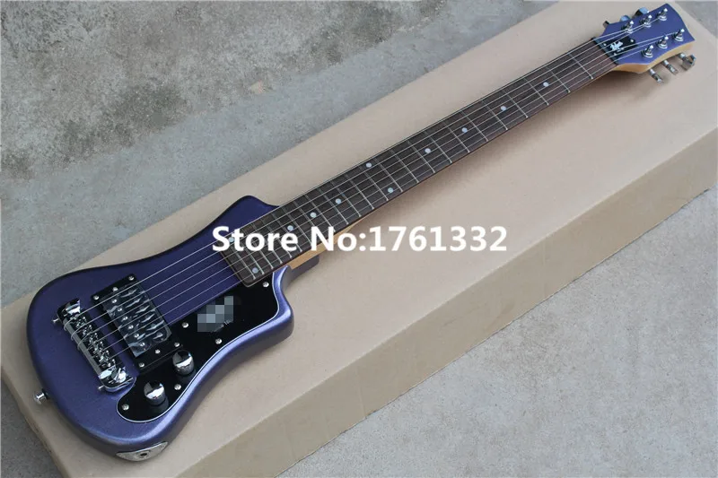 China Ministar portable Hofner travel's mini electric guitar, with1 Humbucking pickups rosewood finger board,with free bag
China Ministar portable Hofner travel's mini electric guitar, with1 Humbucking pickups rosewood finger board,with free bag