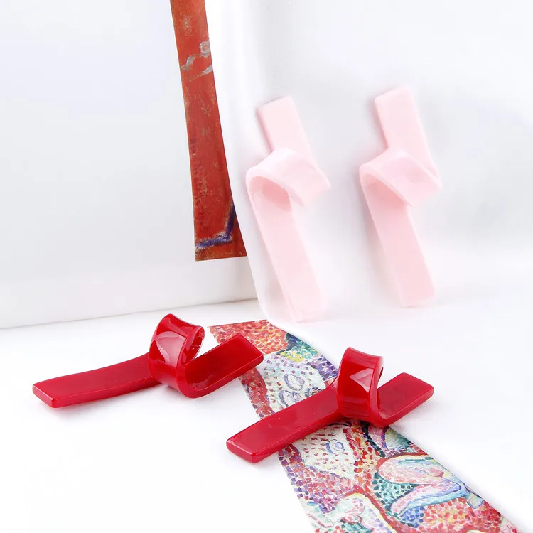 Spring style 30pcs/lot pink/red print cartoon ribbon/knot shape acrylic beads diy jewelry earring pendant accessory 
Spring style 30pcs/lot pink/red print cartoon ribbon/knot shape acrylic beads diy jewelry earring pendant accessory