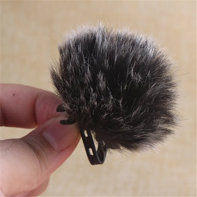 CAENBOO Outdoor Windscreen Windshield Lavalier Clip Lavmic Wind Protector Furry Cover For Sony UWP-D11 D12 Wireless Microphone
CAENBOO Outdoor Windscreen Windshield Lavalier Clip Lavmic Wind Protector Furry Cover For Sony UWP-D11 D12 Wireless Microphone