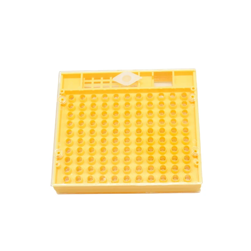 1 Pcs Bee breeding box Queen Bee Rearing System For Beekeeping Plastic Nicot Cage Tools
1 Pcs Bee breeding box Queen Bee Rearing System For Beekeeping Plastic Nicot Cage Tools