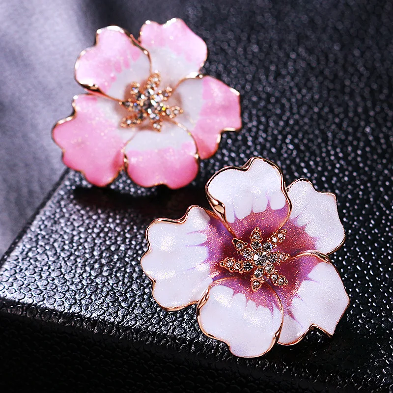 High-end luxury accessories accessories female cherry blossom petals brooch suit collar pin
High-end luxury accessories accessories female cherry blossom petals brooch suit collar pin