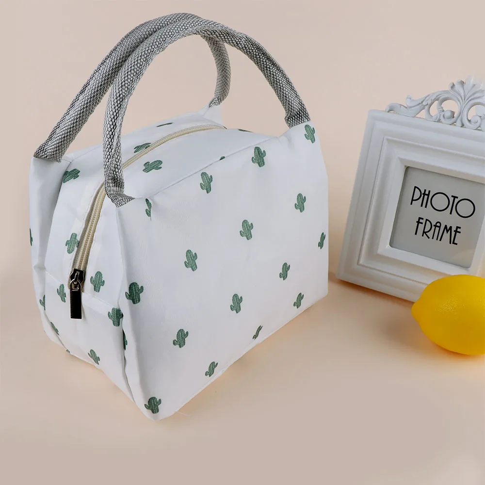 1Pcs Portable Cartoon Cactus Pattern Lunch Box Tote Bento Bag Picnic Storage Bag Beautiful Convenient Meal Travel Leisure Bag
1Pcs Portable Cartoon Cactus Pattern Lunch Box Tote Bento Bag Picnic Storage Bag Beautiful Convenient Meal Travel Leisure Bag