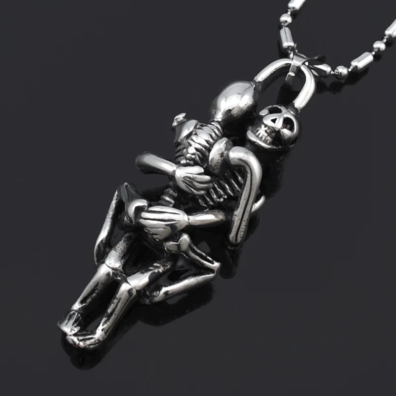 ATGO Charm Affectionate Double Skull Pendant Necklace Stainless Steel Jewelry For Men's Best Friend Gifts BP123
ATGO Charm Affectionate Double Skull Pendant Necklace Stainless Steel Jewelry For Men's Best Friend Gifts BP123