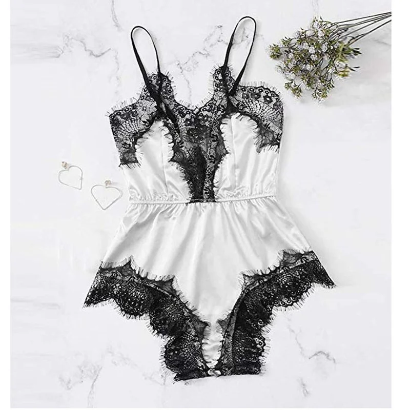Lace sling sexy pajamas lace silk stitching one-piece summer 2019 new temptation lingerie pijama mujer pink plus size body suit
Lace sling sexy pajamas lace silk stitching one-piece summer 2019 new temptation lingerie pijama mujer pink plus size body suit