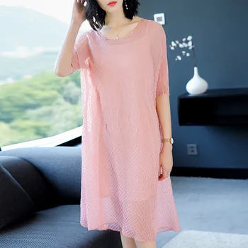 Miyake Wrinkle Dress Female New European Station Fashionable Loose Large Code A-line Pleated Dress
Miyake Wrinkle Dress Female New European Station Fashionable Loose Large Code A-line Pleated Dress