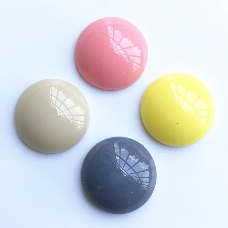 50 pieces/lot Resin Beads Diameter 20mm Round 4 Color Cabochon Domes Flat back DIY Jewelry Finding Cameo Pendant Settings S1014
50 pieces/lot Resin Beads Diameter 20mm Round 4 Color Cabochon Domes Flat back DIY Jewelry Finding Cameo Pendant Settings S1014