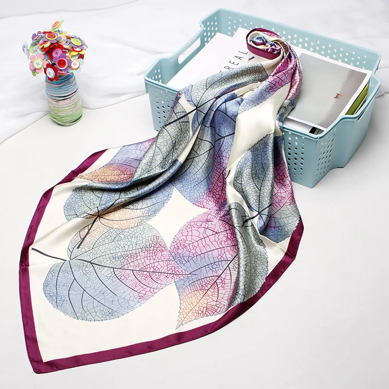 Fashion Hair Scarf For Women Leaves Print Silk Satin Hijab Scarfs Kerchief 90cm*90cm Square Neckerchief Scarves For Ladies 2019
Fashion Hair Scarf For Women Leaves Print Silk Satin Hijab Scarfs Kerchief 90cm*90cm Square Neckerchief Scarves For Ladies 2019