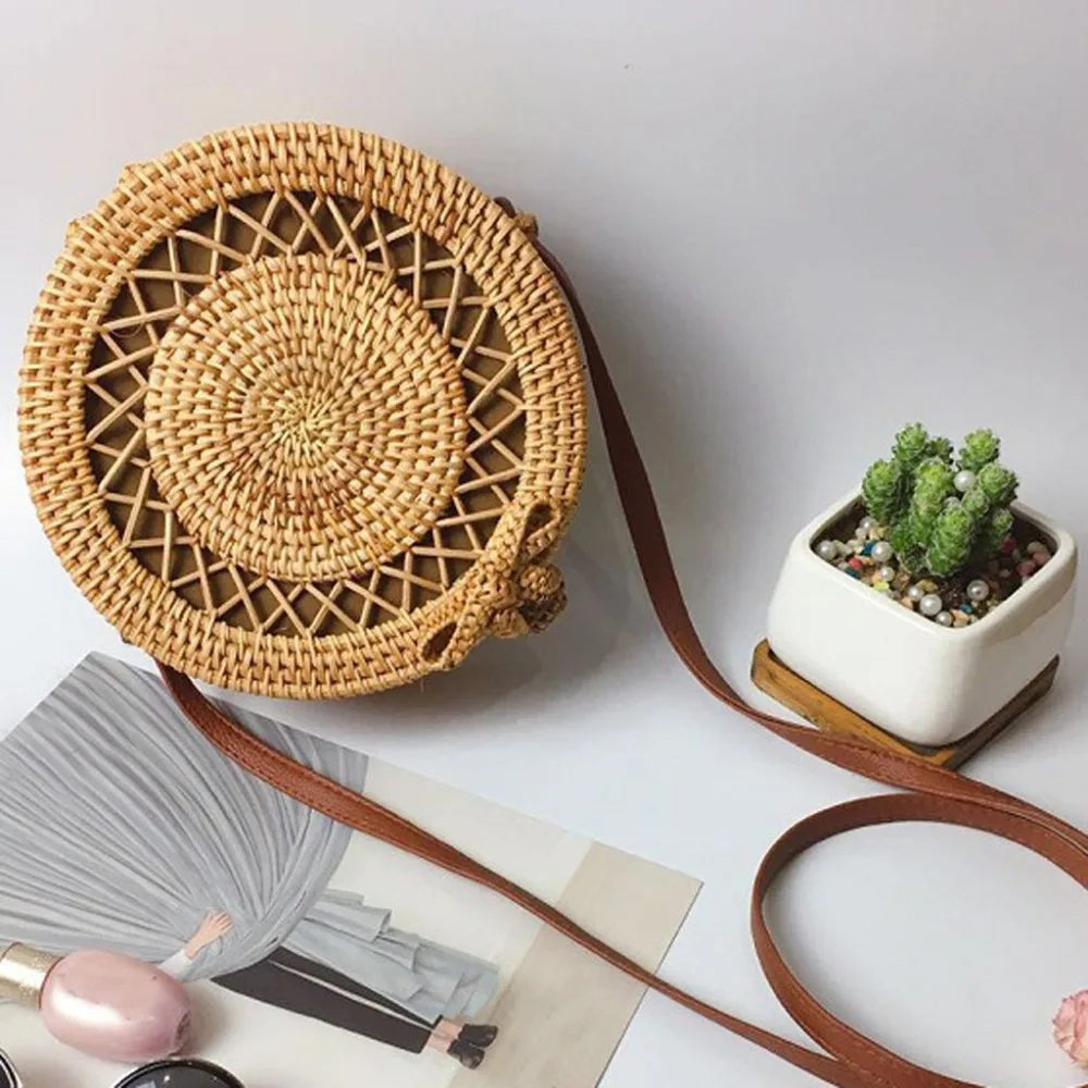 Square Round Mulit Style Straw Bag Handbags Women Summer Rattan Bag Handmade Woven Beach Circle Bohemia Handbag New Fashion 2019
Square Round Mulit Style Straw Bag Handbags Women Summer Rattan Bag Handmade Woven Beach Circle Bohemia Handbag New Fashion 2019