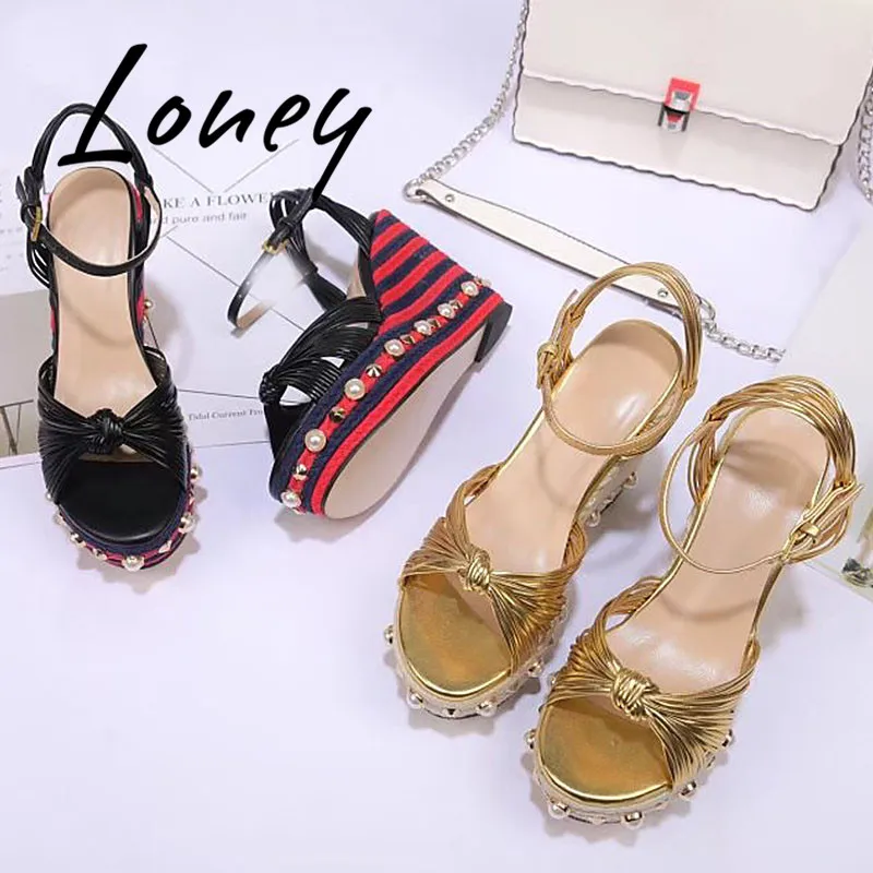 Loney New Branded Designer Genuine Leather Gold Pearl Beading Summer Sandals Open Toe Buckle Strap HIgh Heel Wedges Shoes Women
Loney New Branded Designer Genuine Leather Gold Pearl Beading Summer Sandals Open Toe Buckle Strap HIgh Heel Wedges Shoes Women