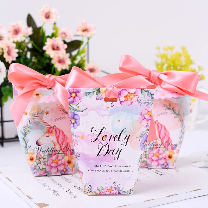 CEVENT 5pc/lot Gift Boxs Packaging Paper Candy Box Sugar Case Wedding Favors Boxes With Ribboon Unicorn Party Supplies
CEVENT 5pc/lot Gift Boxs Packaging Paper Candy Box Sugar Case Wedding Favors Boxes With Ribboon Unicorn Party Supplies