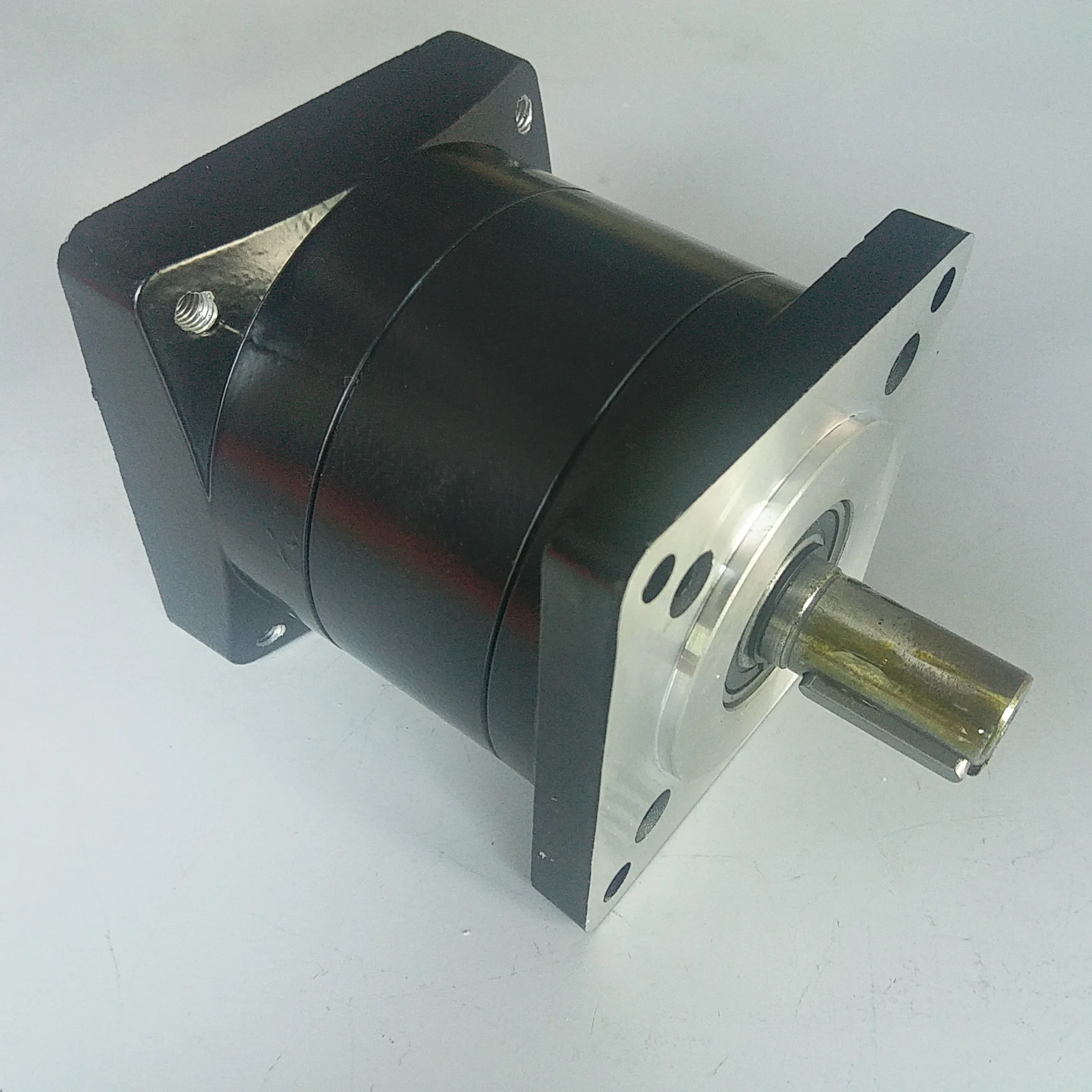 Planetary Gearbox Nema52 130mm Speed Reducer Ratio 3 4 6 :1 Carbon steel Gear for Stepper Motor
Planetary Gearbox Nema52 130mm Speed Reducer Ratio 3 4 6 :1 Carbon steel Gear for Stepper Motor