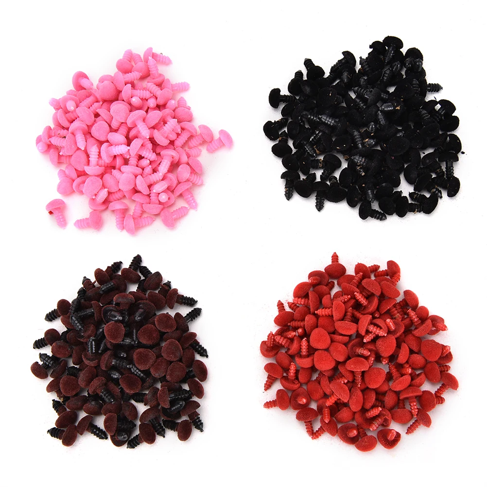 100Pcs New Plastic Bear Noses Triangle Velvet Noses Buttons DIY Toys Dolls Accessories 4 Colors
100Pcs New Plastic Bear Noses Triangle Velvet Noses Buttons DIY Toys Dolls Accessories 4 Colors