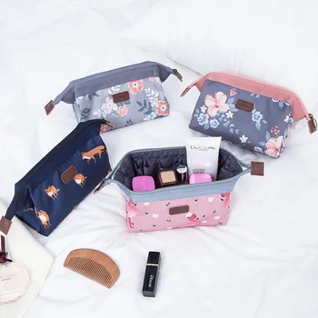 Creative Portable Steel Frame Storage Bags Multi-Function First-Aid Wardrobe Sundries Outdoor Travel Cosmetic Storage Bags
Creative Portable Steel Frame Storage Bags Multi-Function First-Aid Wardrobe Sundries Outdoor Travel Cosmetic Storage Bags