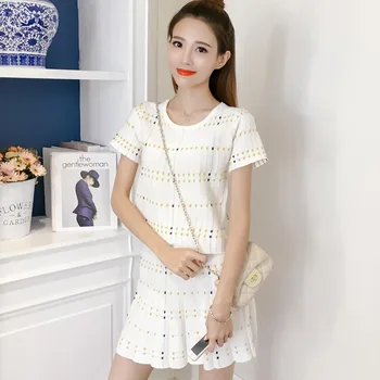 2PCS/Set Fashion Square Top Style Size Two Knitted Short Crop Women Set Skirt + Piece Mini Plus Sleeve O-Neck Korea Dot
2PCS/Set Fashion Square Top Style Size Two Knitted Short Crop Women Set Skirt + Piece Mini Plus Sleeve O-Neck Korea Dot