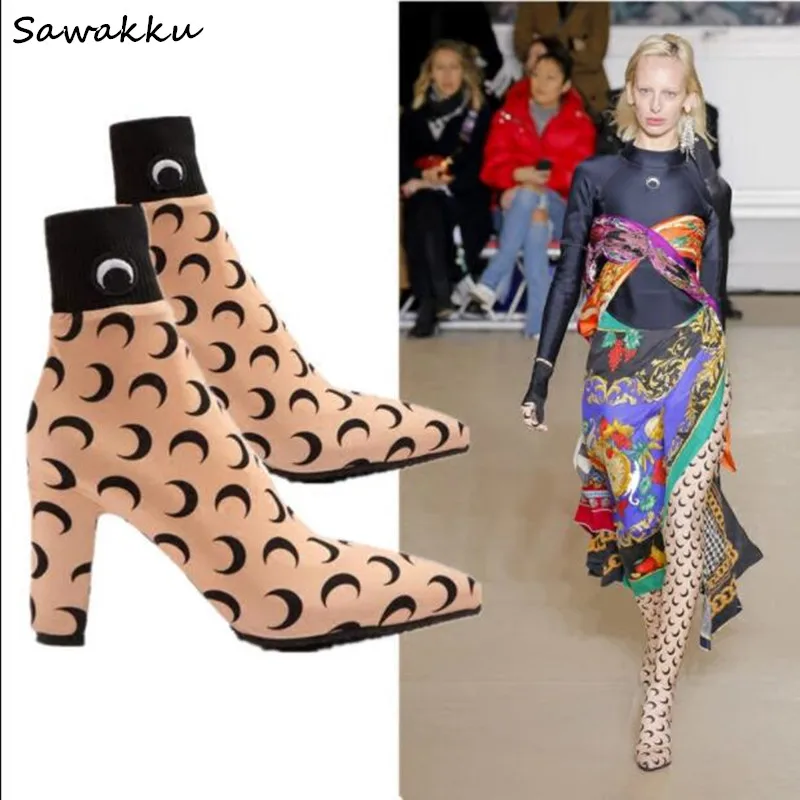 Fashion New Stretch Fabric Women Boots Sexy Pointed Toe Chunky High Heel Slip On Shoes Moon Print Pumps Runway Short Sock Botas
Fashion New Stretch Fabric Women Boots Sexy Pointed Toe Chunky High Heel Slip On Shoes Moon Print Pumps Runway Short Sock Botas