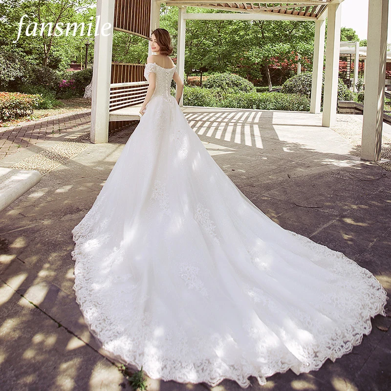 Fansmile New Arrival Vestido De Noiva Lace Wedding Dress 2019 Tulle Customized Plus Size Wedding Gowns Bridal Dress FSM-476T
Fansmile New Arrival Vestido De Noiva Lace Wedding Dress 2019 Tulle Customized Plus Size Wedding Gowns Bridal Dress FSM-476T