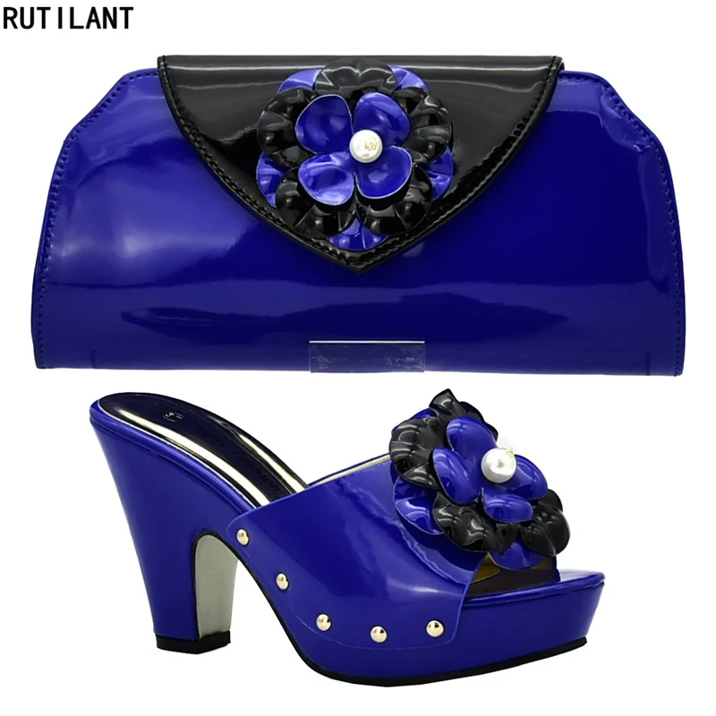 New Arrival Shoe and Bag Set for Party In Women Italian Ladies Shoes and Bags To Match Set Decorated with Appliques Party Shoes
New Arrival Shoe and Bag Set for Party In Women Italian Ladies Shoes and Bags To Match Set Decorated with Appliques Party Shoes