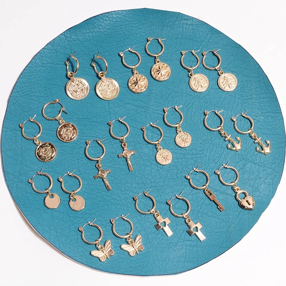 Tiny Hoop Earrings for Women Gold Cartilage Hoop Earrings jewelry Endless Heart Shell Earrings gift
Tiny Hoop Earrings for Women Gold Cartilage Hoop Earrings jewelry Endless Heart Shell Earrings gift