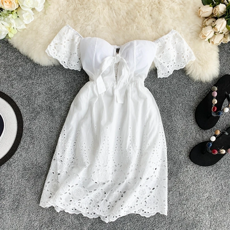 One-shoulder shoulder open back straps tube top high waist solid color dress short-sleeved holiday dress short dress tide
One-shoulder shoulder open back straps tube top high waist solid color dress short-sleeved holiday dress short dress tide