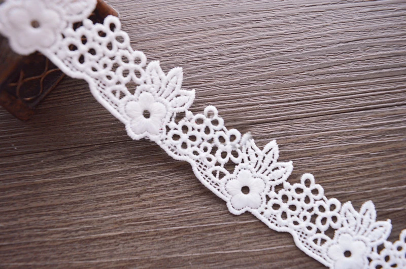 3.5cm 1.37" wide 10 yard ivory milk silk fabric embroidered tapes lace trim ribbon 1122676QL4K27
3.5cm 1.37" wide 10 yard ivory milk silk fabric embroidered tapes lace trim ribbon 1122676QL4K27