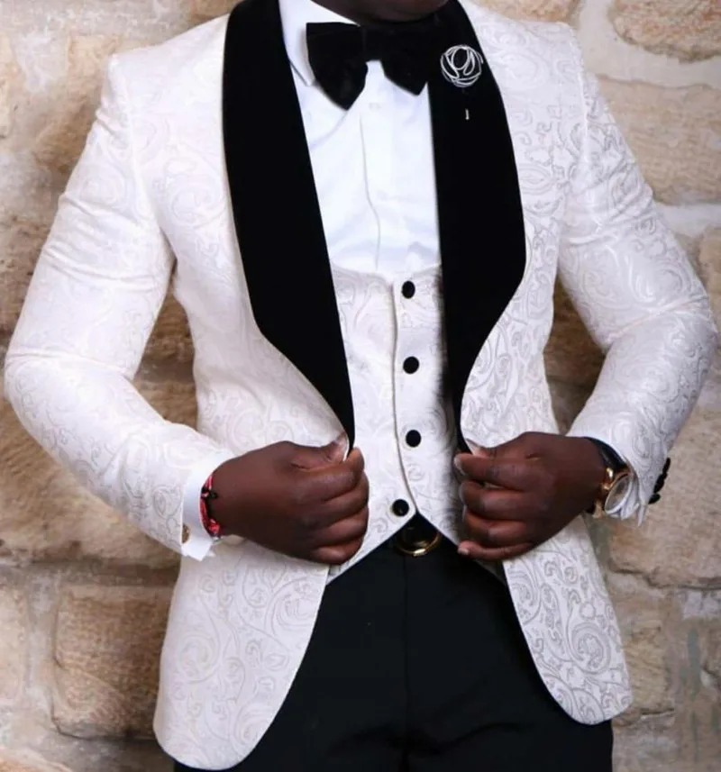 Image New Style Groomsmen Shawl Lapel Groom Tuxedos Red White Black Men Suits Wedding Best Man Blazer (Jacket+Pants+Tie+Vest) C46