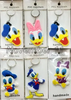 New 20Pcs mixed lovely Cartoon Donald Duck Daisy Key Chains Pendant PVC Key Chains For Best Small gifts S394
New 20Pcs mixed lovely Cartoon Donald Duck Daisy Key Chains Pendant PVC Key Chains For Best Small gifts S394