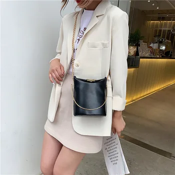 Mini Bucket bag 2019 New Fashion Women's Designer Handbag Quality PU Leather Chain Shoulder Crossbody Bags Chic Party Clutch
Mini Bucket bag 2019 New Fashion Women's Designer Handbag Quality PU Leather Chain Shoulder Crossbody Bags Chic Party Clutch