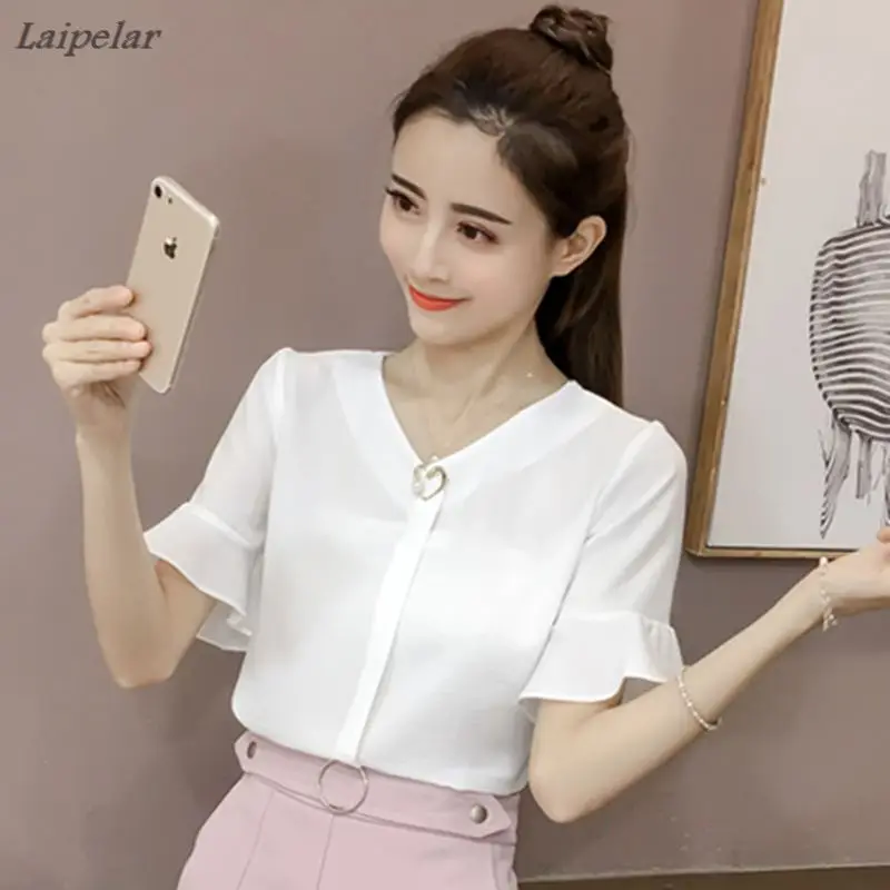Blouses 2018 Summer Chiffon Blouse Short Flare Sleeve Women Tops Fashion Ladies Shirts Casual Loose Blusa Feminina Lady Shirt
Blouses 2018 Summer Chiffon Blouse Short Flare Sleeve Women Tops Fashion Ladies Shirts Casual Loose Blusa Feminina Lady Shirt