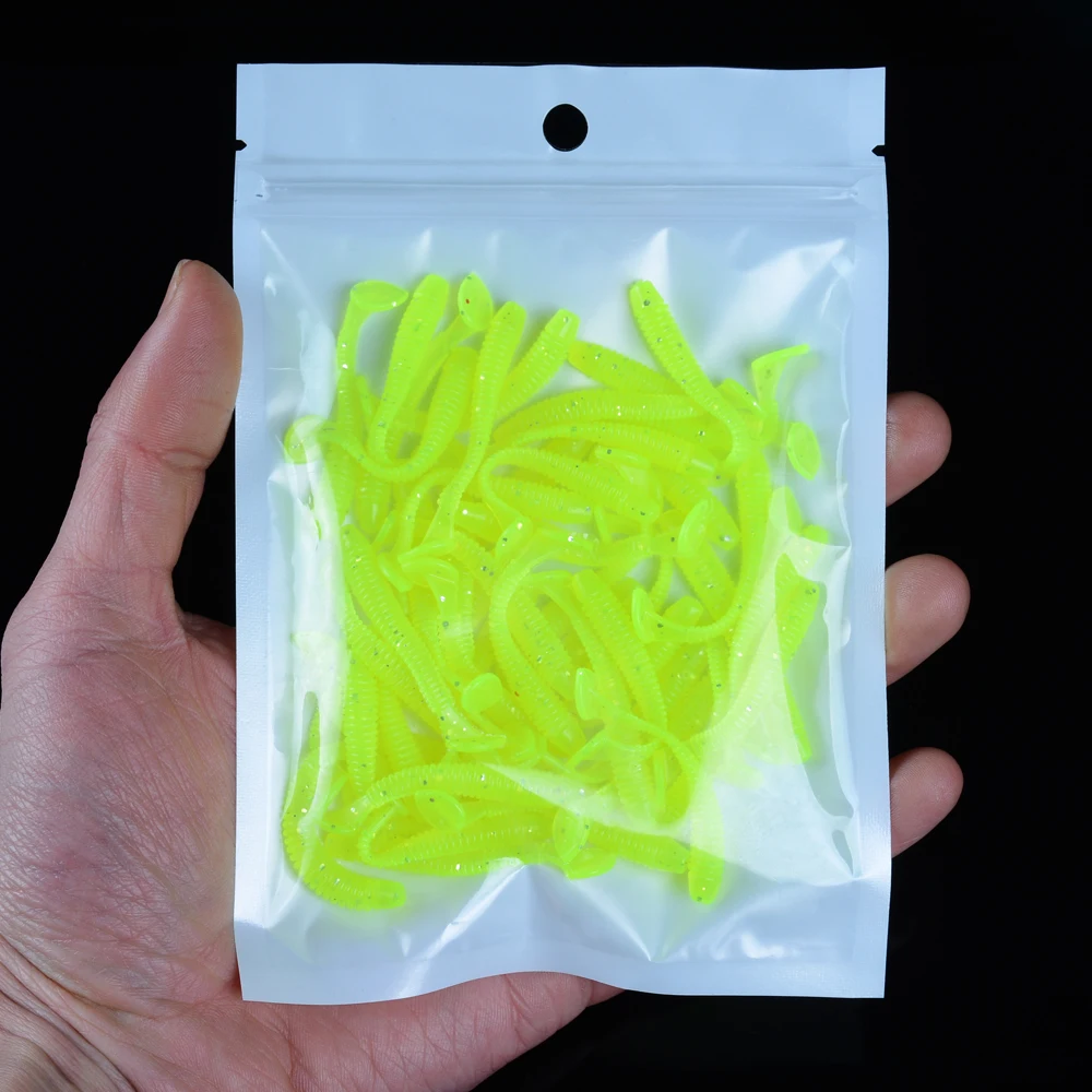 50pc/lot Luminous Paddle Tail Soft Grubs 0.6g 45mm Glow in Dark T Tail Lure Jig Head soft lure for bass Fishing Mandarin fishing
50pc/lot Luminous Paddle Tail Soft Grubs 0.6g 45mm Glow in Dark T Tail Lure Jig Head soft lure for bass Fishing Mandarin fishing