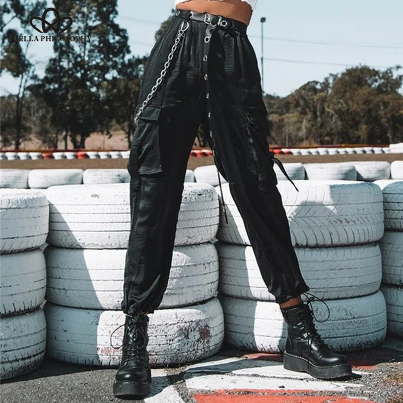 Gothic cargo women chain pocket female trousers black harajuku korean style streetwear new solid jogger pants Wonde Store
Gothic cargo women chain pocket female trousers black harajuku korean style streetwear new solid jogger pants Wonde Store