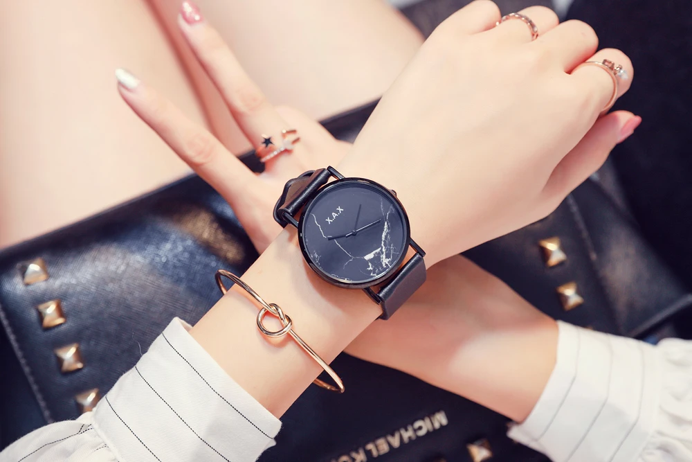 Casual Women Black Clocks Genuine Bands Japanese Machine Battery Working 2 Years Worranty
Casual Women Black Clocks Genuine Bands Japanese Machine Battery Working 2 Years Worranty