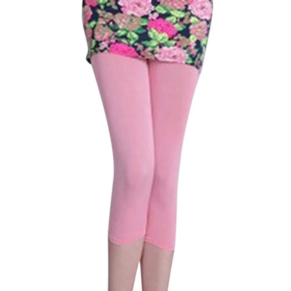 Yfashion Women Concise Candy Color Casual Thin High Stretch Pants Cropped Trousers
Yfashion Women Concise Candy Color Casual Thin High Stretch Pants Cropped Trousers