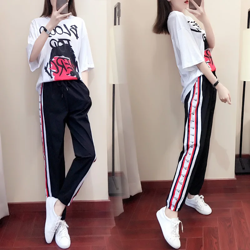 2019 summer new casual loose T-shirt two-piece student street tide straight pants pants suit women
2019 summer new casual loose T-shirt two-piece student street tide straight pants pants suit women