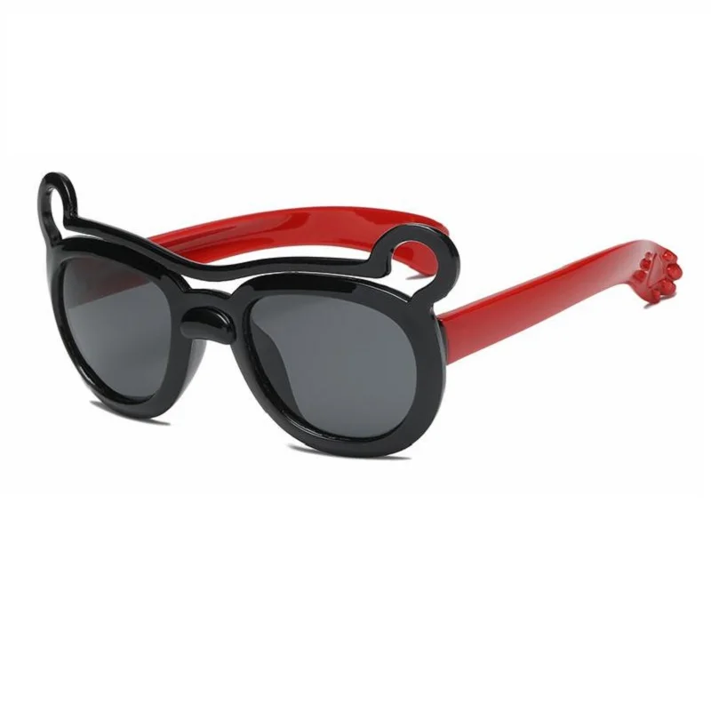Cute boys girls glasses Silicone fashionable polarized light children's sunglasses baby lovely cartoon UV400 sunglasses 067
Cute boys girls glasses Silicone fashionable polarized light children's sunglasses baby lovely cartoon UV400 sunglasses 067
