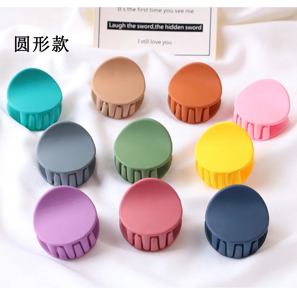 5 Pieces New Fashion Women Clips Hair Claw Girls Section Hair Styling Tools Cute Solid Hairpins Clamps Accessories for Hairdress
5 Pieces New Fashion Women Clips Hair Claw Girls Section Hair Styling Tools Cute Solid Hairpins Clamps Accessories for Hairdress