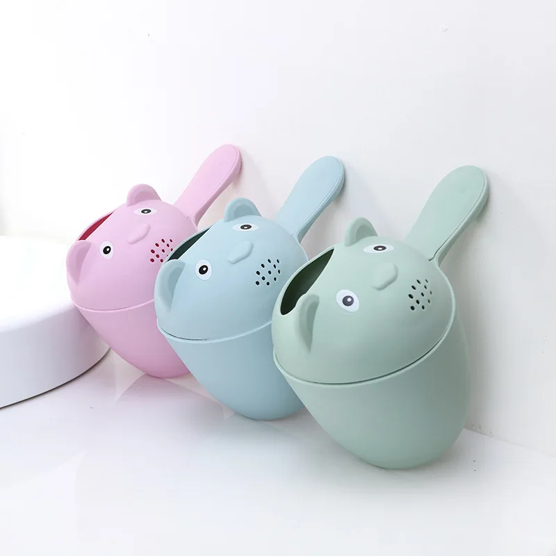 Cute Cartoon Baby Bath Caps Toddle Shampoo Cup Children Bathing Bailer Baby Shower Spoons Child Washing Hair Cup Kids Bath Tool
Cute Cartoon Baby Bath Caps Toddle Shampoo Cup Children Bathing Bailer Baby Shower Spoons Child Washing Hair Cup Kids Bath Tool