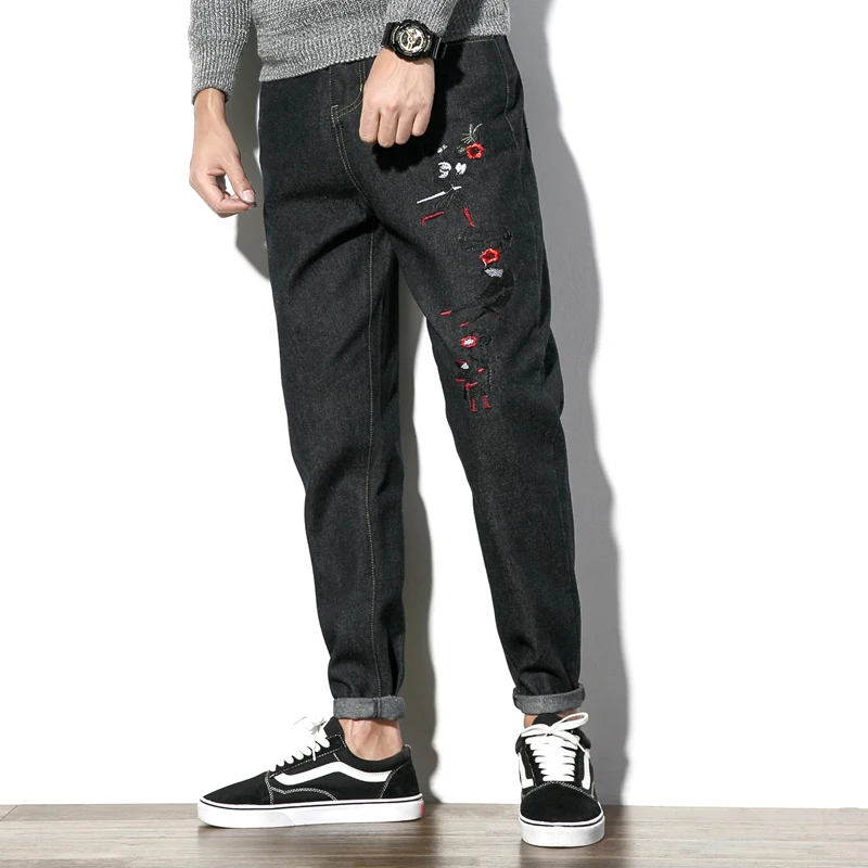 Man autumn safflower small character embroidered jeans male plus size denim pants
Man autumn safflower small character embroidered jeans male plus size denim pants