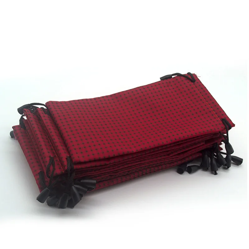 50pcs/lot Plaid Sunglasses Pouch Microfiber Colorful Glasses Case Bags Moblie Eyeglasses Pouch Eyewear Bags Wholesale
50pcs/lot Plaid Sunglasses Pouch Microfiber Colorful Glasses Case Bags Moblie Eyeglasses Pouch Eyewear Bags Wholesale