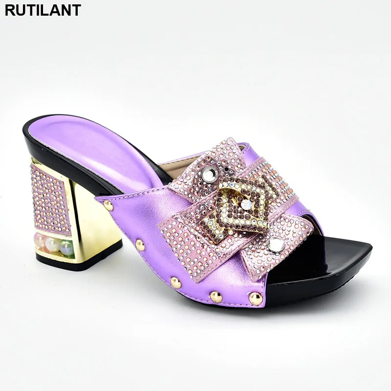 New Arrival Crystal Wedding Shoes Luxury Shoe Women Designers Slip on Shoes for Women Elegant Women Wedding Party Pumps Open Toe
New Arrival Crystal Wedding Shoes Luxury Shoe Women Designers Slip on Shoes for Women Elegant Women Wedding Party Pumps Open Toe
