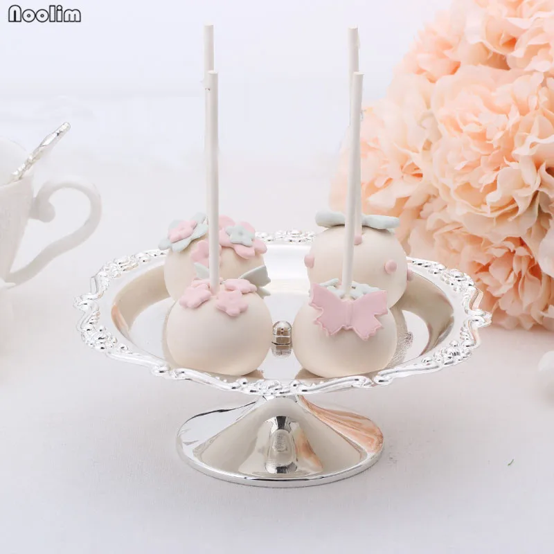 European Mini Silver Plated Cupcake Stand Delicate Pattern Dessert Table Cake Plate Banquet Wedding Dessert Dried Fruit Plate
European Mini Silver Plated Cupcake Stand Delicate Pattern Dessert Table Cake Plate Banquet Wedding Dessert Dried Fruit Plate