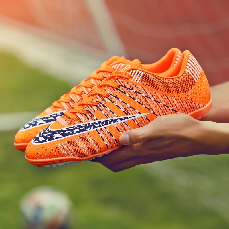 2018 Official Adults Men's Athletic Soccer Cleats Shoes TF/FG Soccer Training Superfly Elite CR7 Original TF Boys Football Boots
2018 Official Adults Men's Athletic Soccer Cleats Shoes TF/FG Soccer Training Superfly Elite CR7 Original TF Boys Football Boots