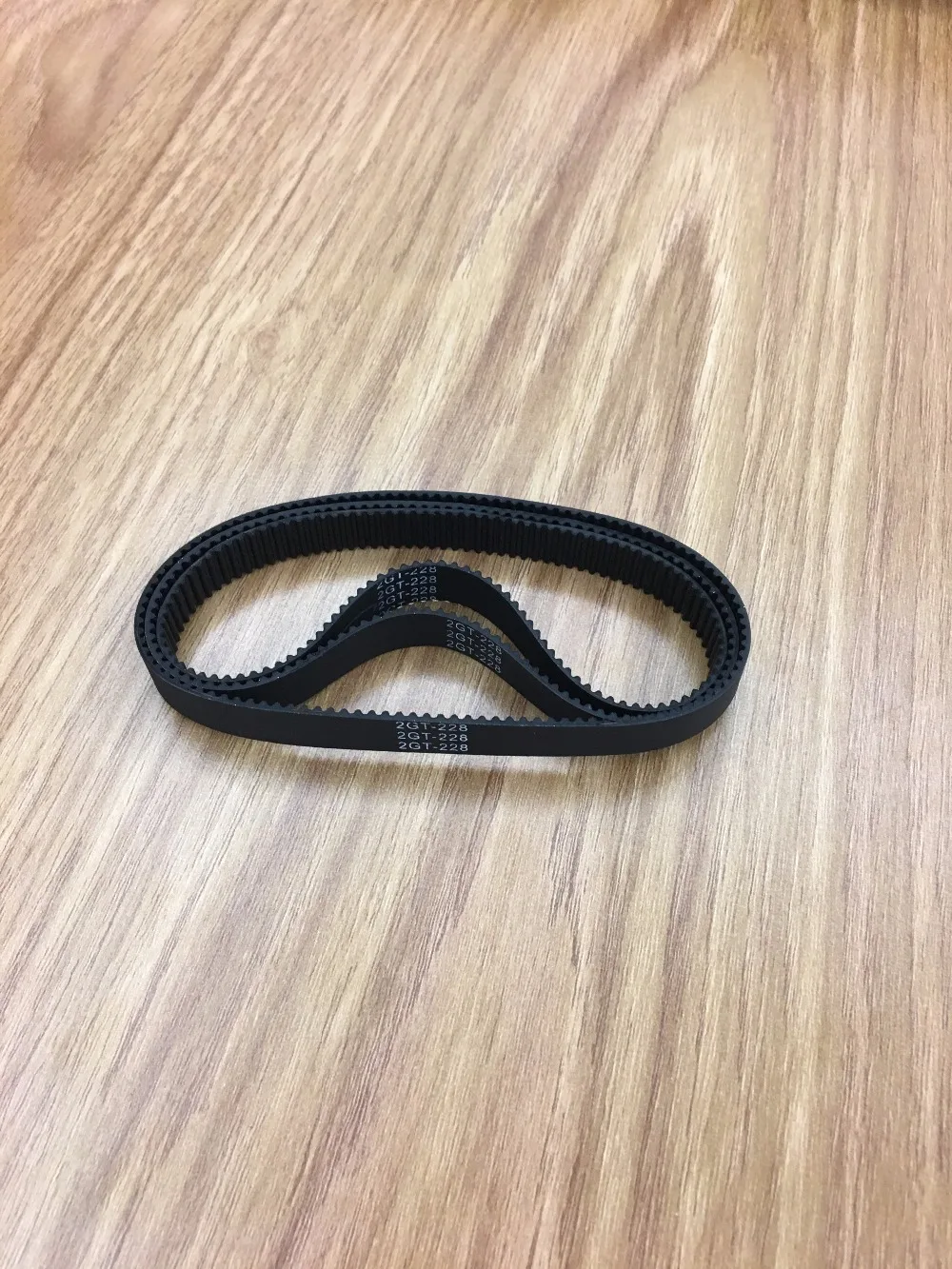 2PCS 2GT 228 band closed-loop rubber 2GT-228-10mm timing belt Teeth114 Length 228mm wide 10mm belt wheel
2PCS 2GT 228 band closed-loop rubber 2GT-228-10mm timing belt Teeth114 Length 228mm wide 10mm belt wheel