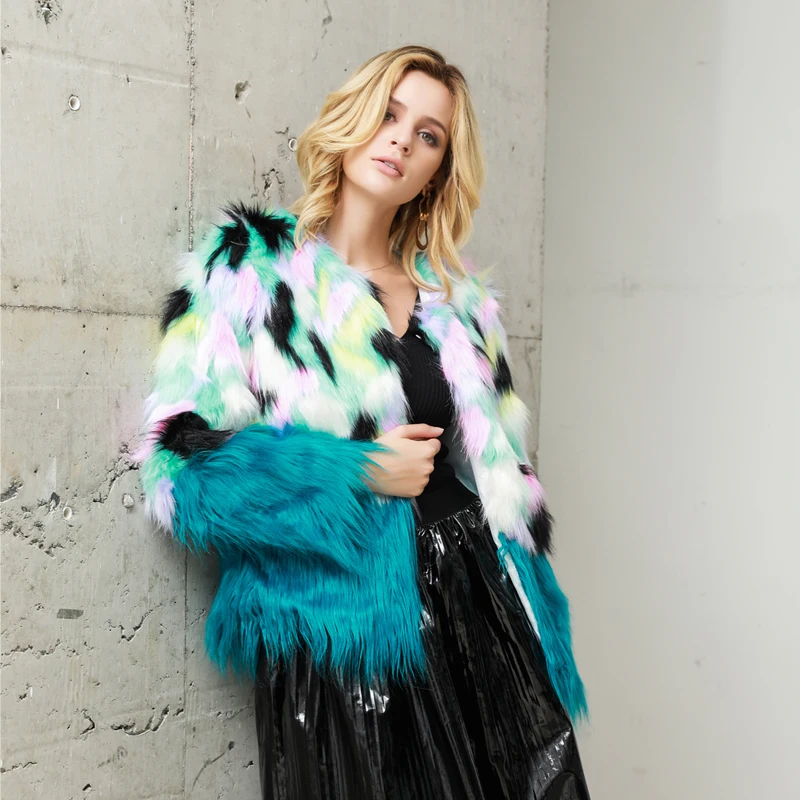 Stitching Color Faux Fur Coat Women Winter Warm Shaggy Fake Fur Coat Streetwear Autumn Casual Fur Jacket Overcoat O neck Outwear
Stitching Color Faux Fur Coat Women Winter Warm Shaggy Fake Fur Coat Streetwear Autumn Casual Fur Jacket Overcoat O neck Outwear