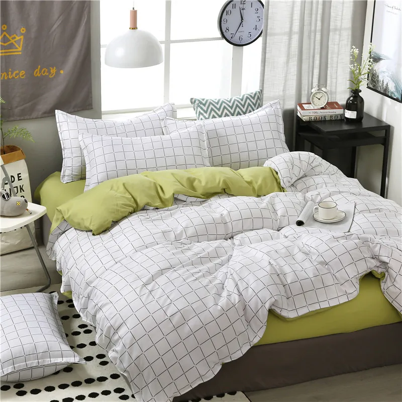 4pcs/set High Quality Comfortable White Green Stripe Family Bedding Set Bed Linings Duvet Cover Bed Sheet Pillowcases
4pcs/set High Quality Comfortable White Green Stripe Family Bedding Set Bed Linings Duvet Cover Bed Sheet Pillowcases