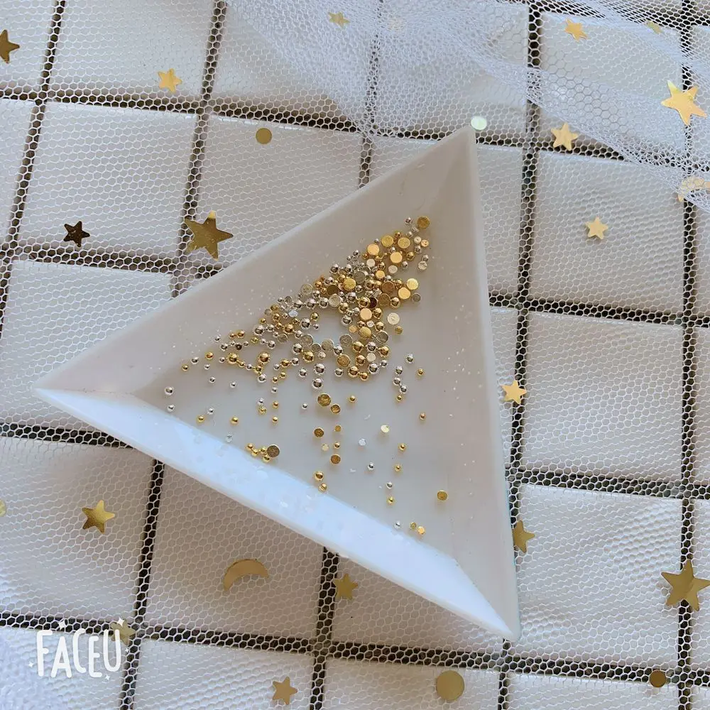 3D Approx. 100pcs/bag Tiny 1/1.5/2MM Gold and Silver Round Solid Metal Stud Metal Nail Art Decoration MD1232-1237
3D Approx. 100pcs/bag Tiny 1/1.5/2MM Gold and Silver Round Solid Metal Stud Metal Nail Art Decoration MD1232-1237