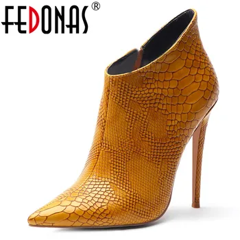 FEDONAS New Brand Design Pointed Toe Thin Heels Women Ankle Boots Sexy Party Shoes Woman Animal Prints Pu Leather Chelsea Boots
FEDONAS New Brand Design Pointed Toe Thin Heels Women Ankle Boots Sexy Party Shoes Woman Animal Prints Pu Leather Chelsea Boots