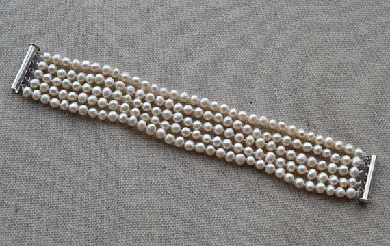 Perfect Pearl Jewellery,7.5inches 5Rows 5-6mm White Potato Freshwater Pearl Bracelet,New Free Shipping
Perfect Pearl Jewellery,7.5inches 5Rows 5-6mm White Potato Freshwater Pearl Bracelet,New Free Shipping
