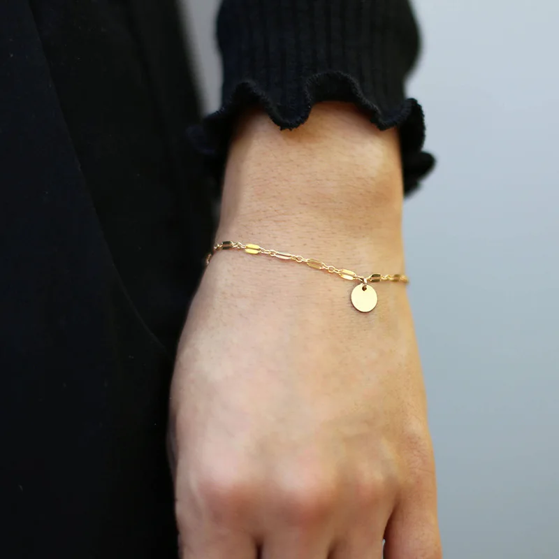 Surou Western Hot Sale Fashion Bracelet Delicate Fashion Women Circle Harajuku Boho Bijouterie
Surou Western Hot Sale Fashion Bracelet Delicate Fashion Women Circle Harajuku Boho Bijouterie