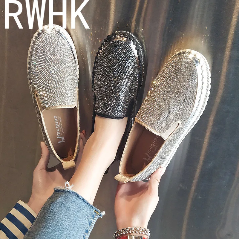 RWHK Single shoes female 2019 spring new one pedal thick bottom lazy casual rhinestone Korean version of wild sports shoes B099
RWHK Single shoes female 2019 spring new one pedal thick bottom lazy casual rhinestone Korean version of wild sports shoes B099