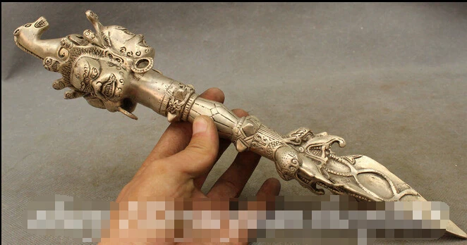 Украшения из бронзы, заводские магазины, тибетское серебро 14 ", тибетский буддизм, серебро, изголовье, голова, статуя, защита, Vajra Talismans
Украшения из бронзы, заводские магазины, тибетское серебро 14 ", тибетский буддизм, серебро, изголовье, голова, статуя, защита, Vajra Talismans